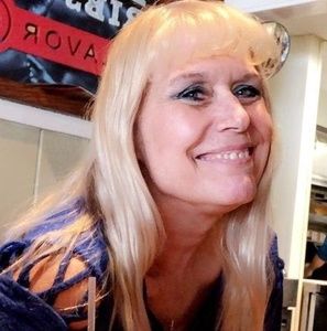 Meet your Posher, Marcy